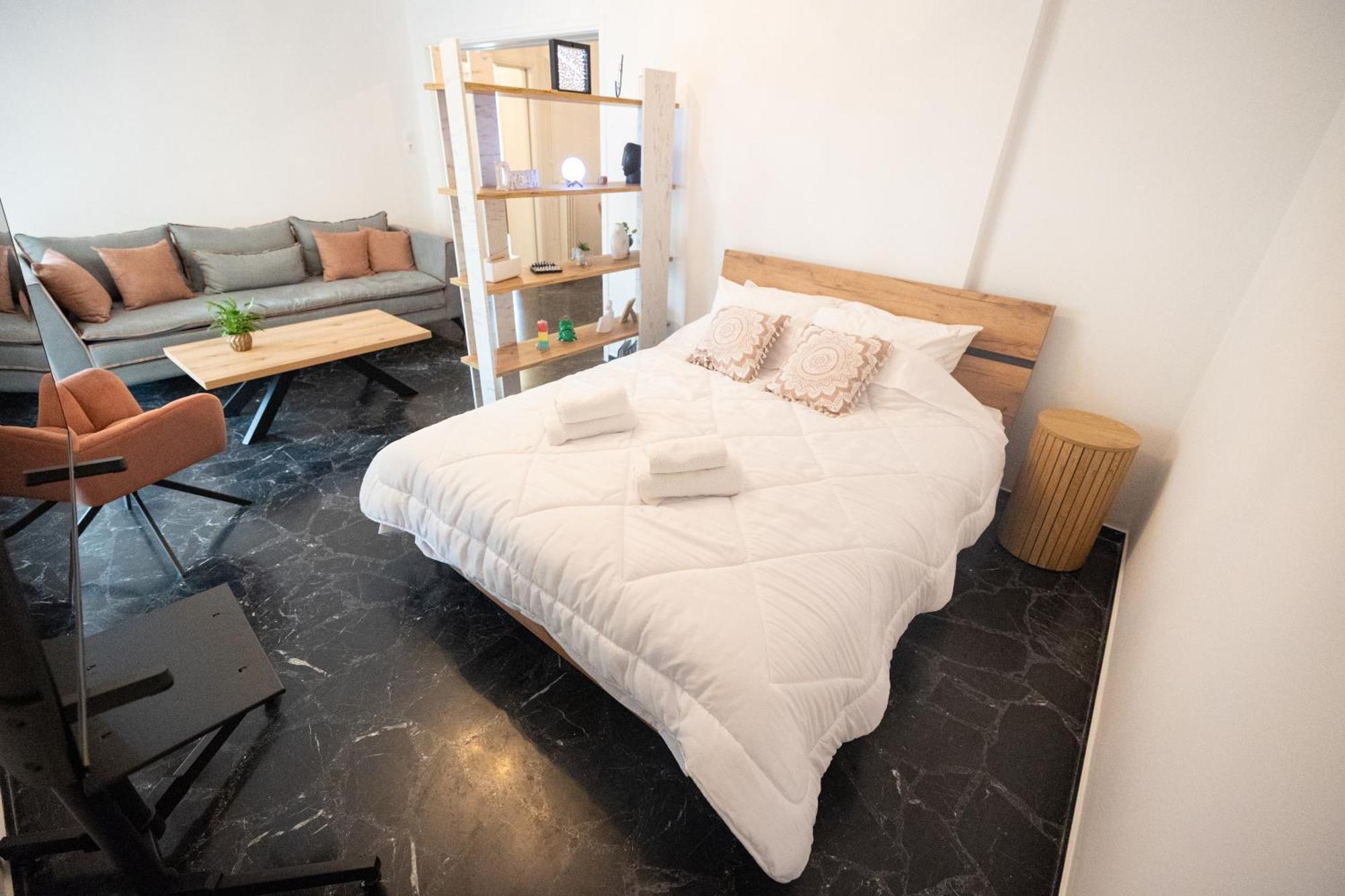 Love Travel Athens Apartments ภายนอก รูปภาพ